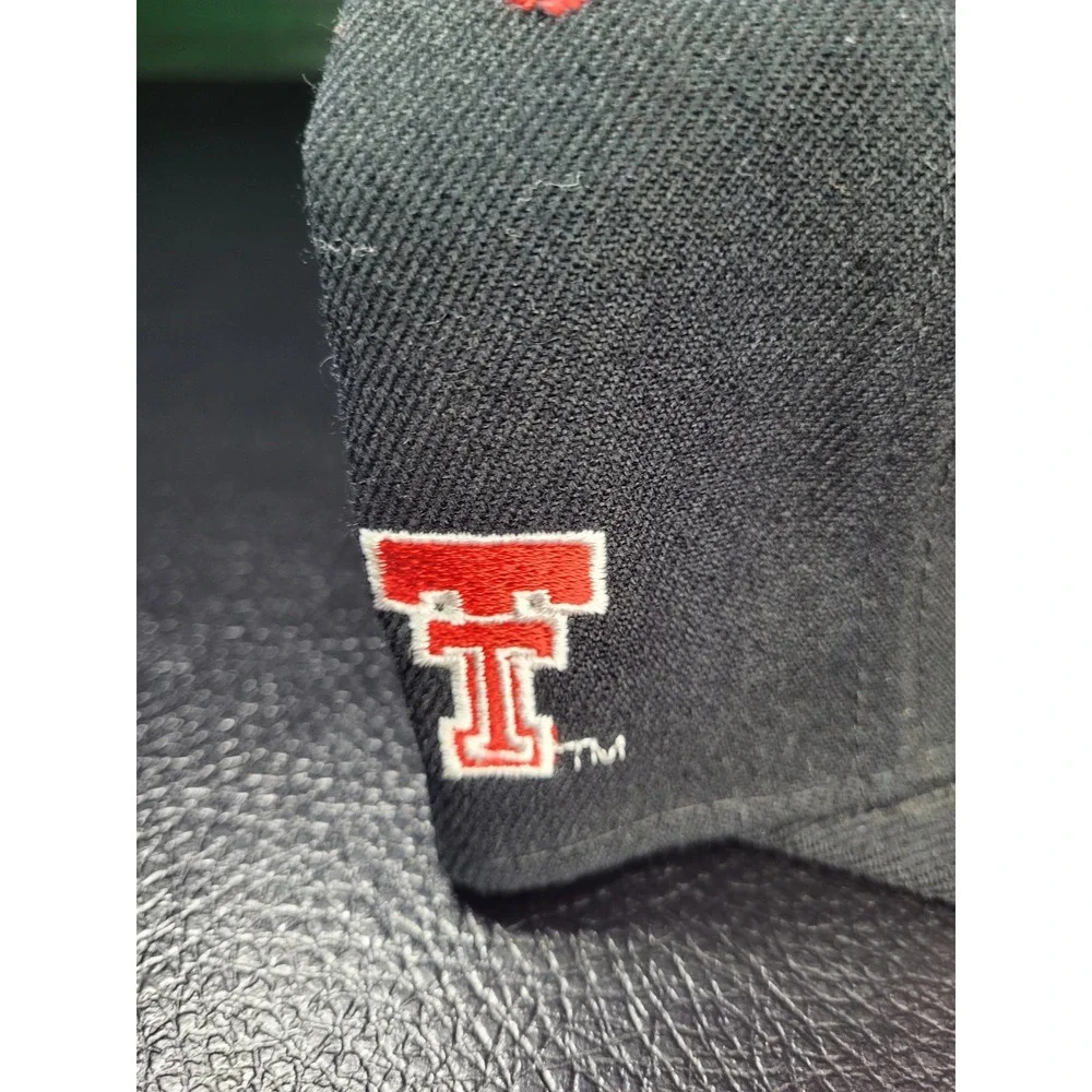 Vintage 1990's Texas Tech Red Raiders Hat Cap Fitted 7‎ 1/2 Black Zephyr Graf-X